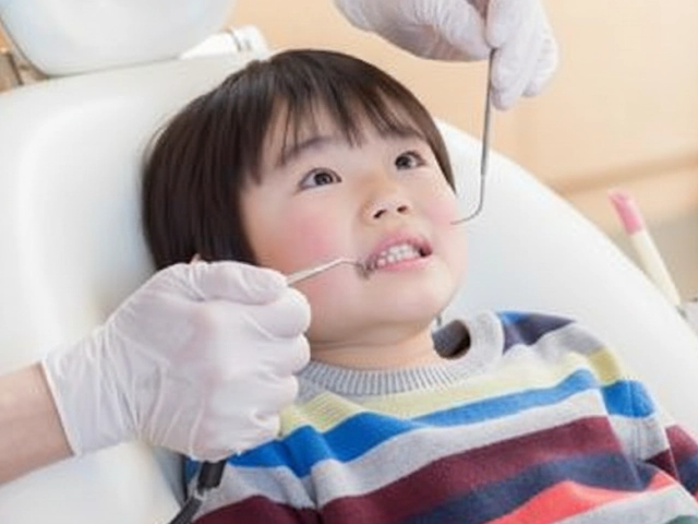 歯科で検査を受ける子供